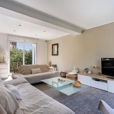 Bright Pearl With Garden Near The Sea